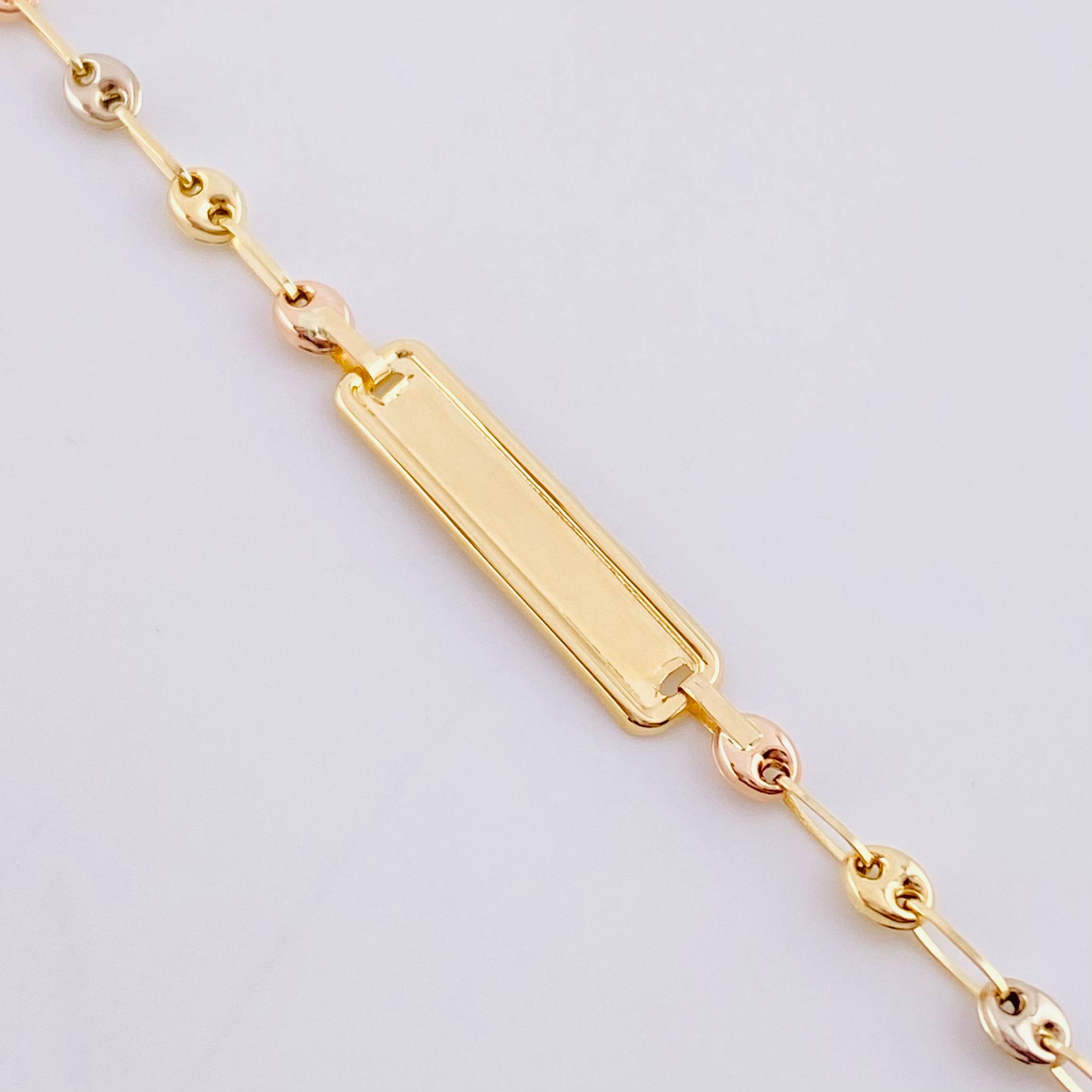 Pulso Bebé GC Placa Rectangular 1.65g / 14.8cm / 3.3mm Tres Oros 18K