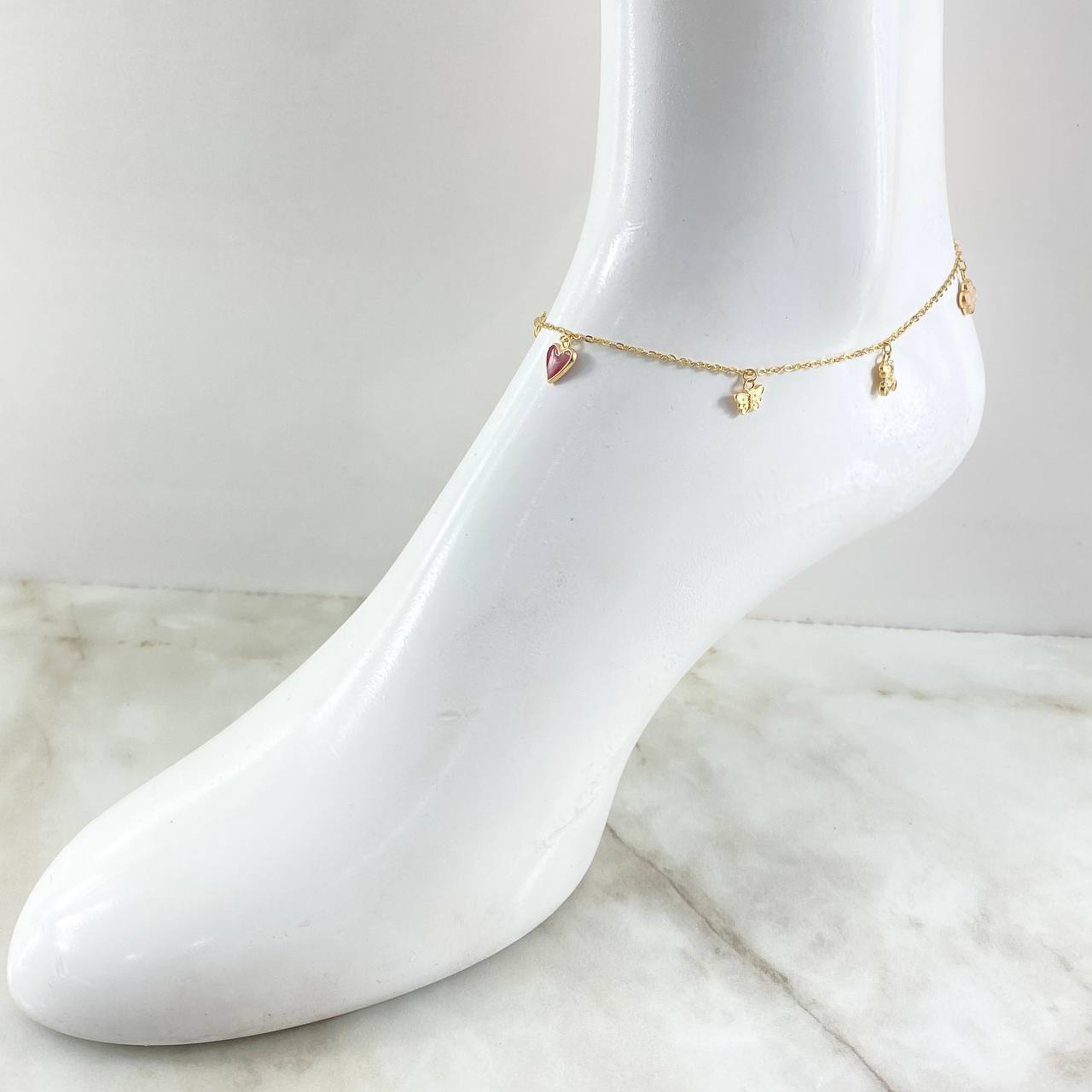 Tobillera Aro Seguido Dijes 3.35gr / 25cm / Oro 18K