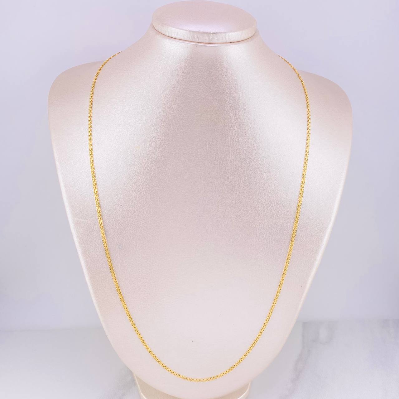 Cadena China 5.5g / 60cm / 2.1mm Oro Amarillo 18K