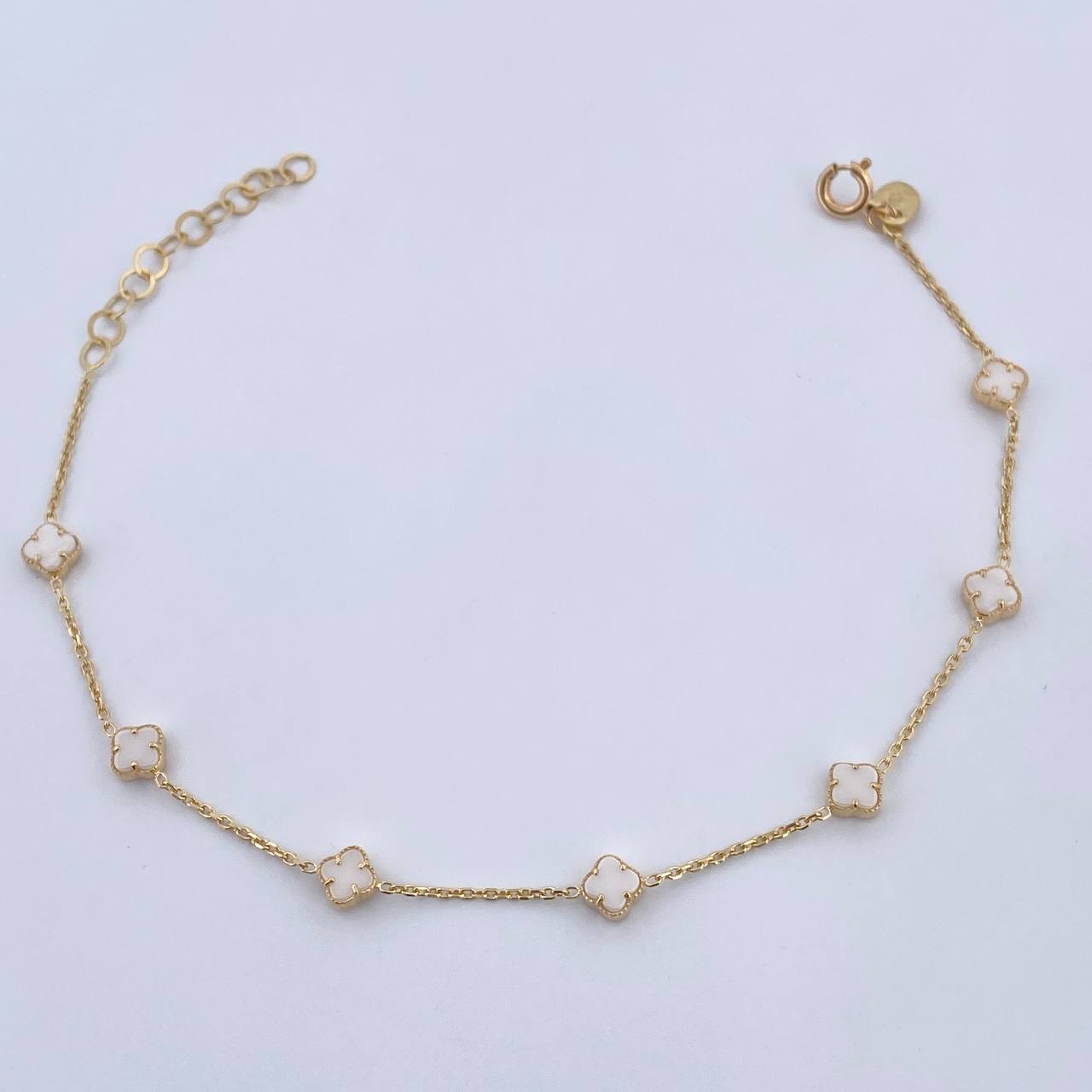 Pulso Trebol Aro Seguido 2.4gr / 19.2cm / 1mm Agata Blanco Oro Amarillo +4 18K &