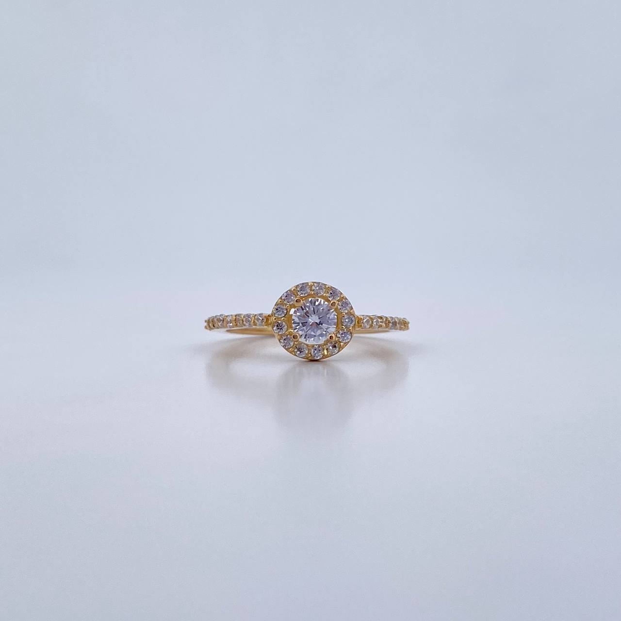 Anillo Halo Churumbela Circulo 2.2gr / T6 1/4 / Circones Blancos Oro Amarillo 18K &