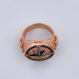 Anillo Estrella Cardinal 9.25gr / T10 1/4 / Circones Negros Dos Oros Negro Rosa 18K $