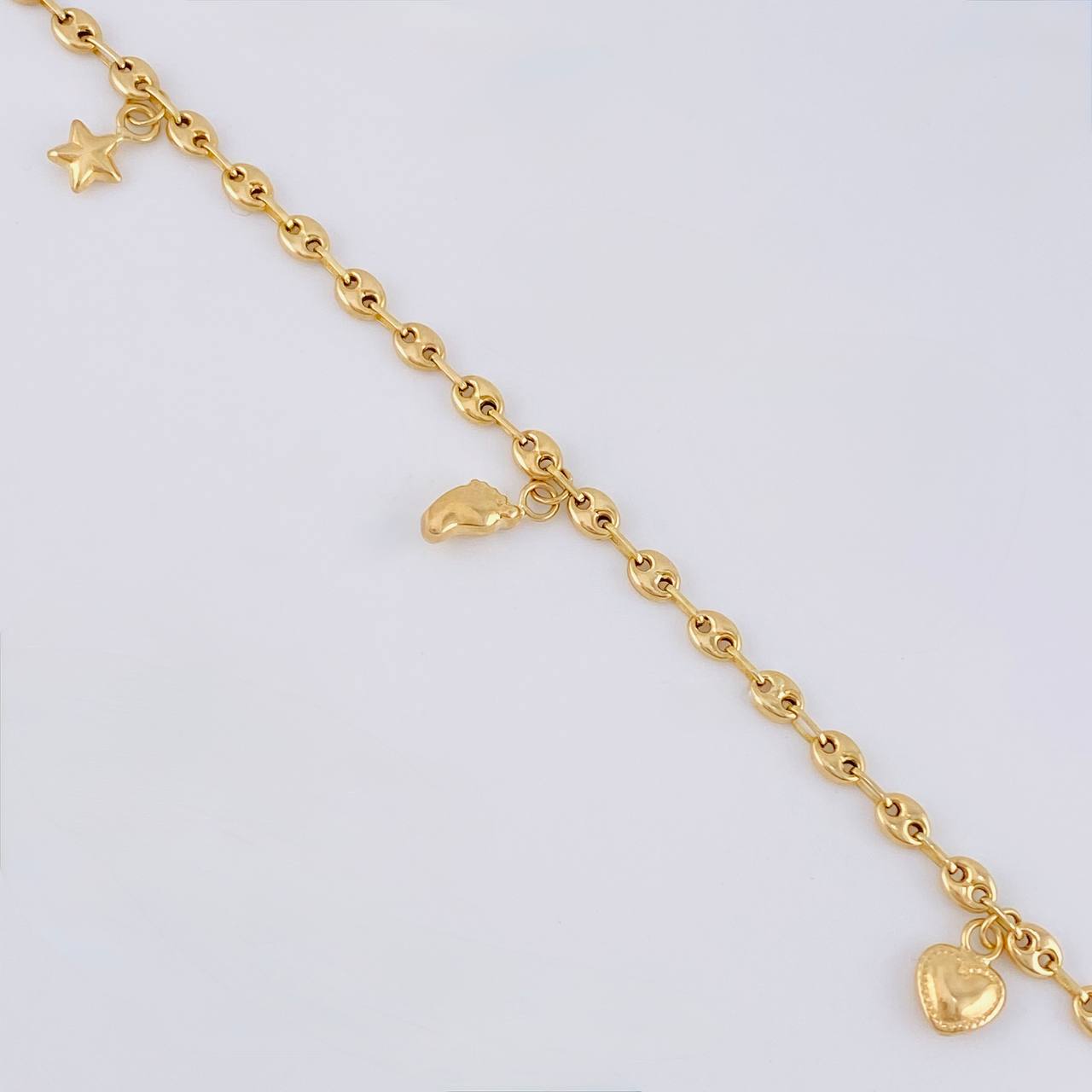 Tobillera Gc Dijes 3.95 g / 26.5 cm / 3.1 mm Oro Amarillo 18K