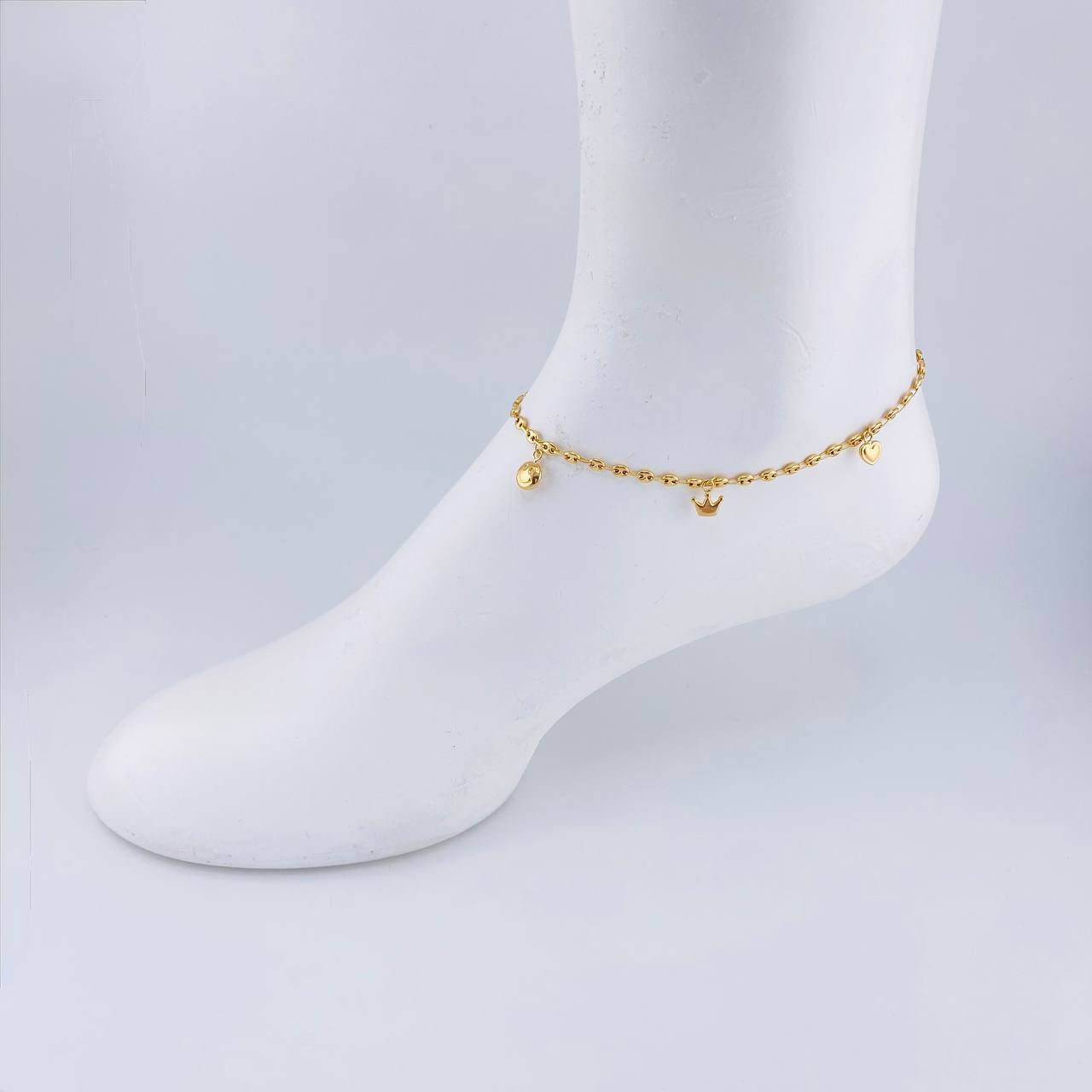 Tobillera Gc Dijes 3.95 g / 26.5 cm / 3.1 mm Oro Amarillo 18K