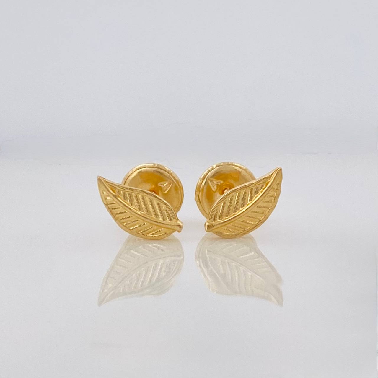 Topos Hoja 0.65g / 3.6mm Oro Amarillo 18K