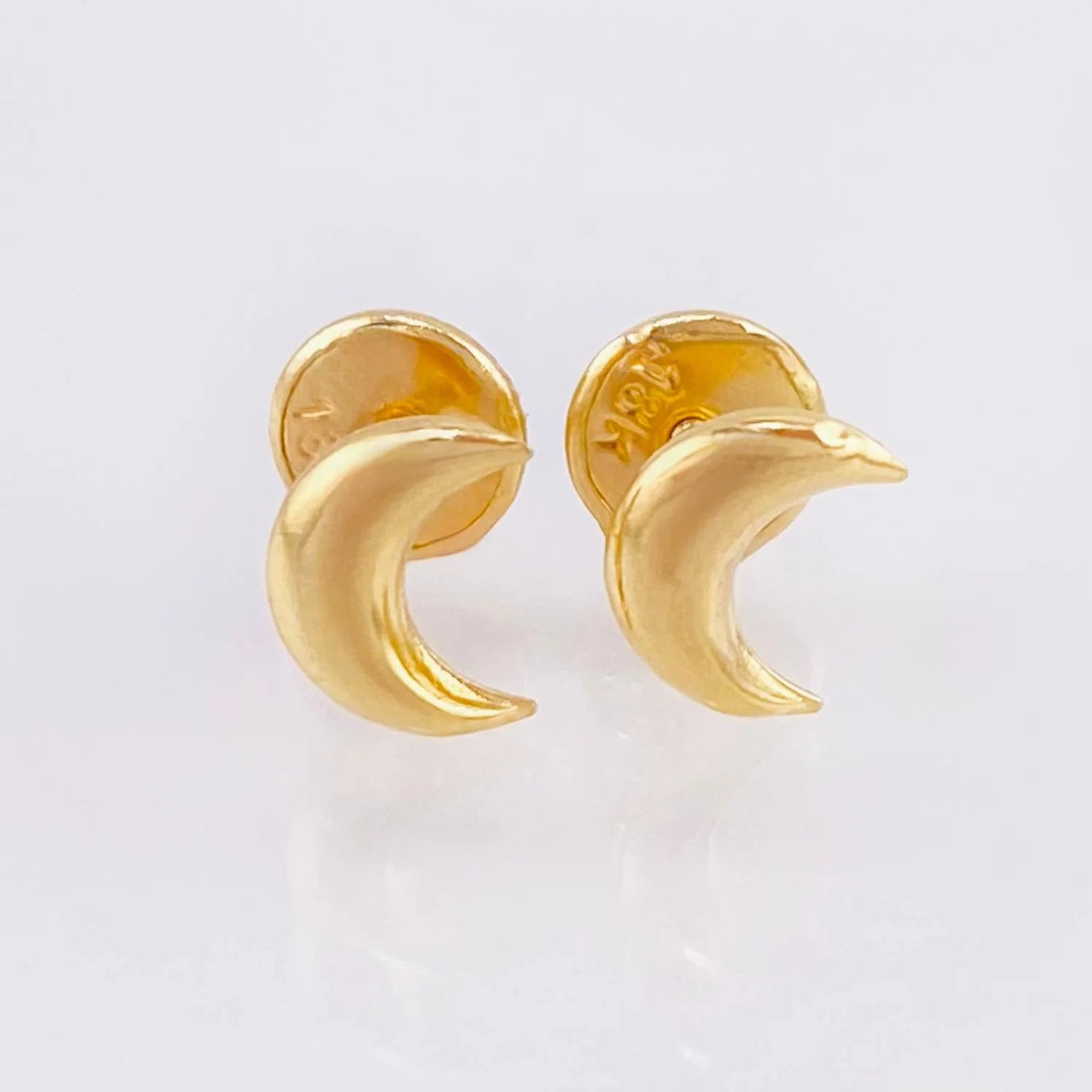 Topos Luna 0.45 g / 6.7 mm Oro Amarillo 18K