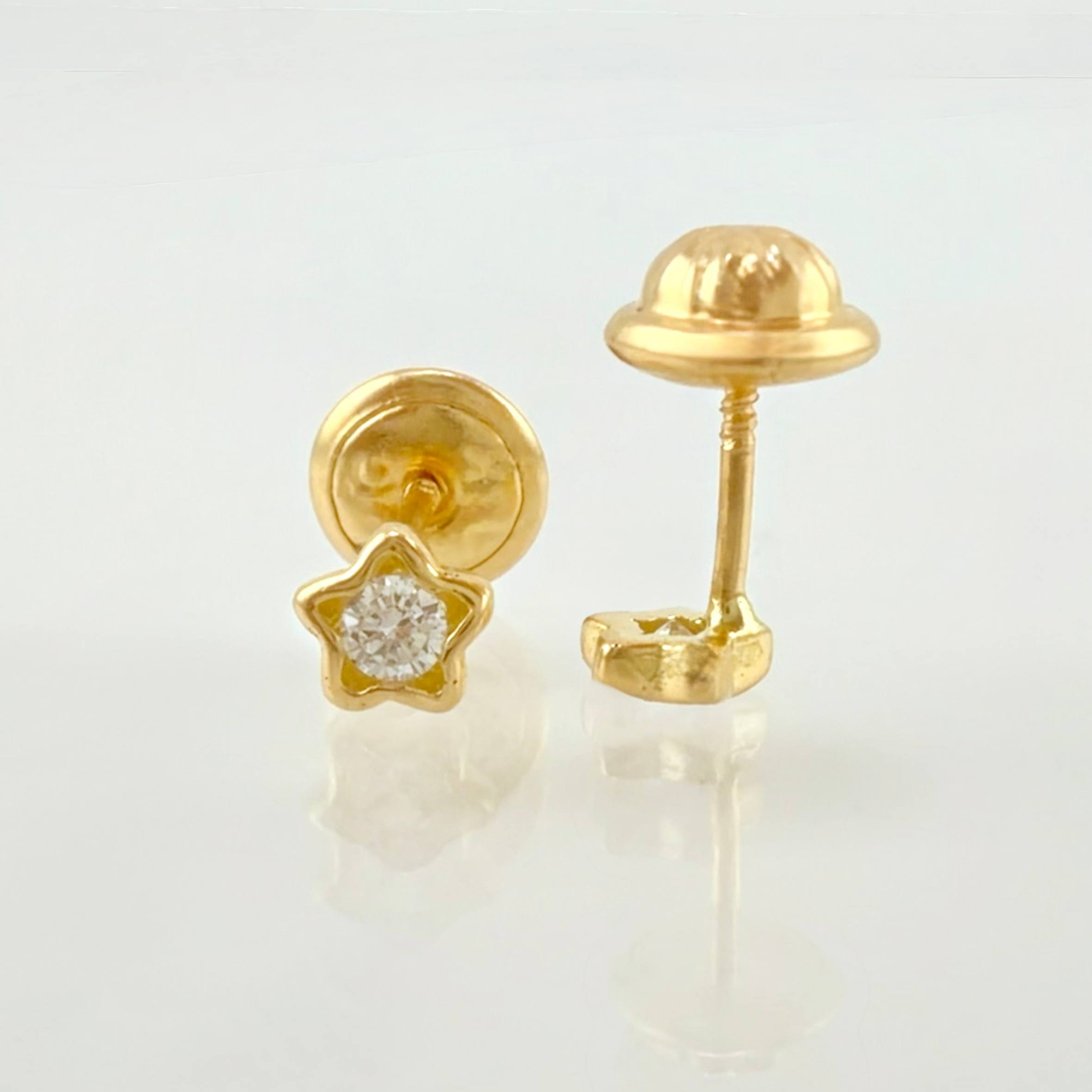 Topos Estrella Brillante 0.65gr / 4mm Oro Amarillo 18K