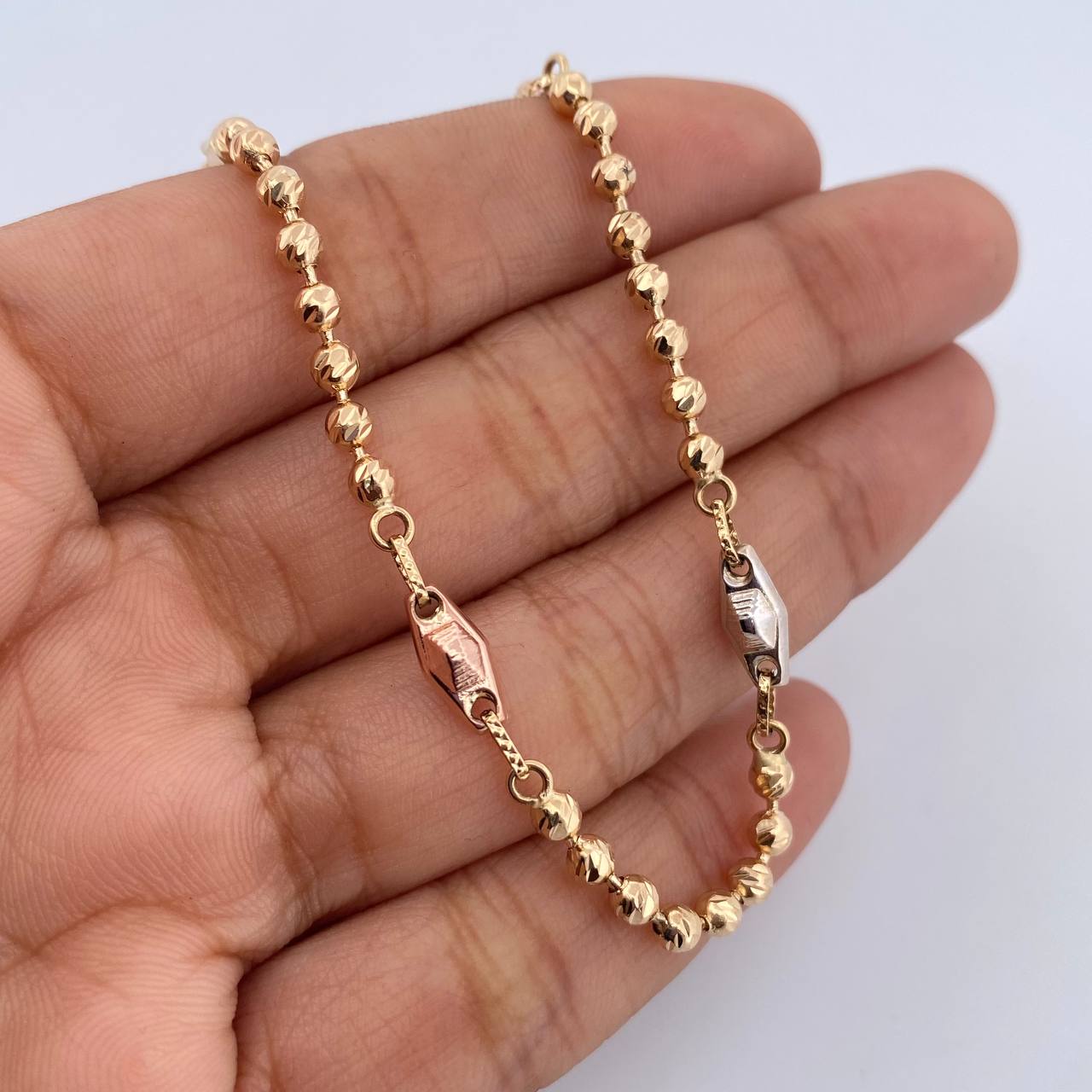 Pulso Militar Piramide 7.45gr / 21cm / 3mm Diamantanda Tres Oros 18K $