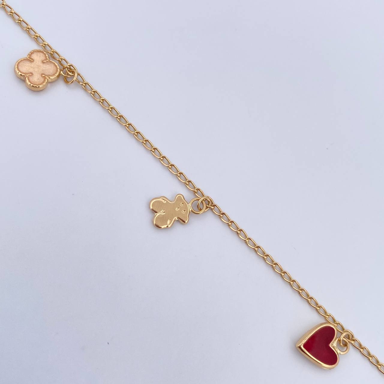 Pulso Espiga  2.8gr / 18.4cm / 1.4mm Dijes Corazones Trebol Osos  Oro Amarillo 18K $