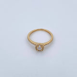 Anillo Solitario Churumbela 2.15gr / T7 1/4 / Circones Blancos Oro Amarillo 18K &