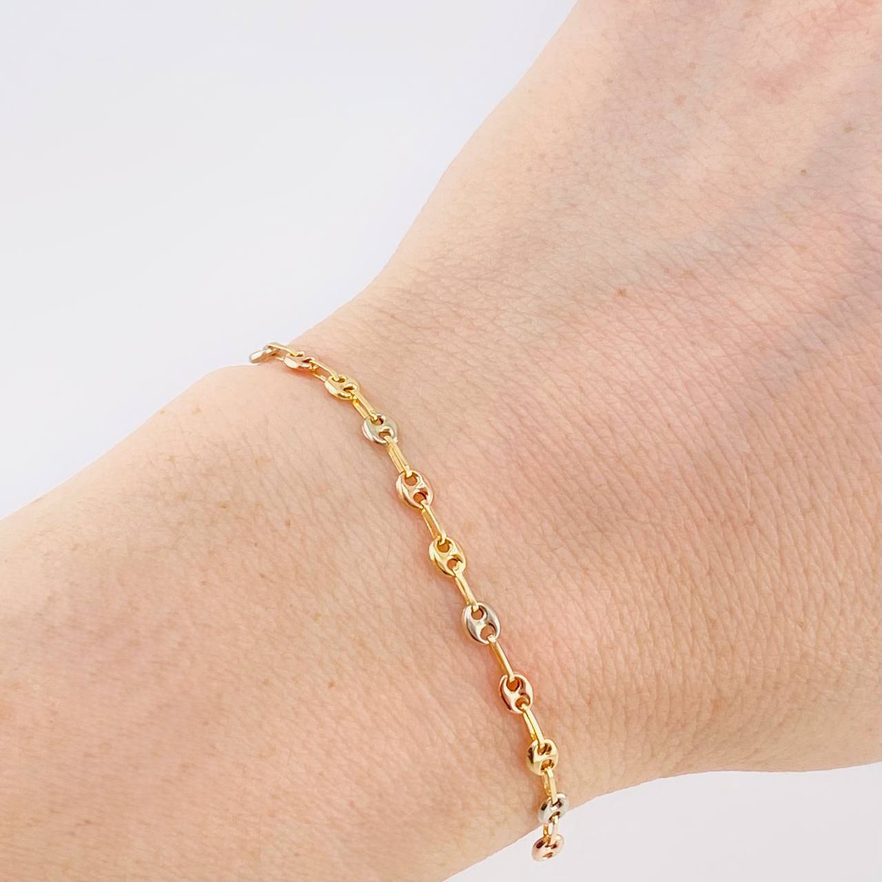Herraje Gc 0.65 g / 7.5 cm Tres Oros 18K