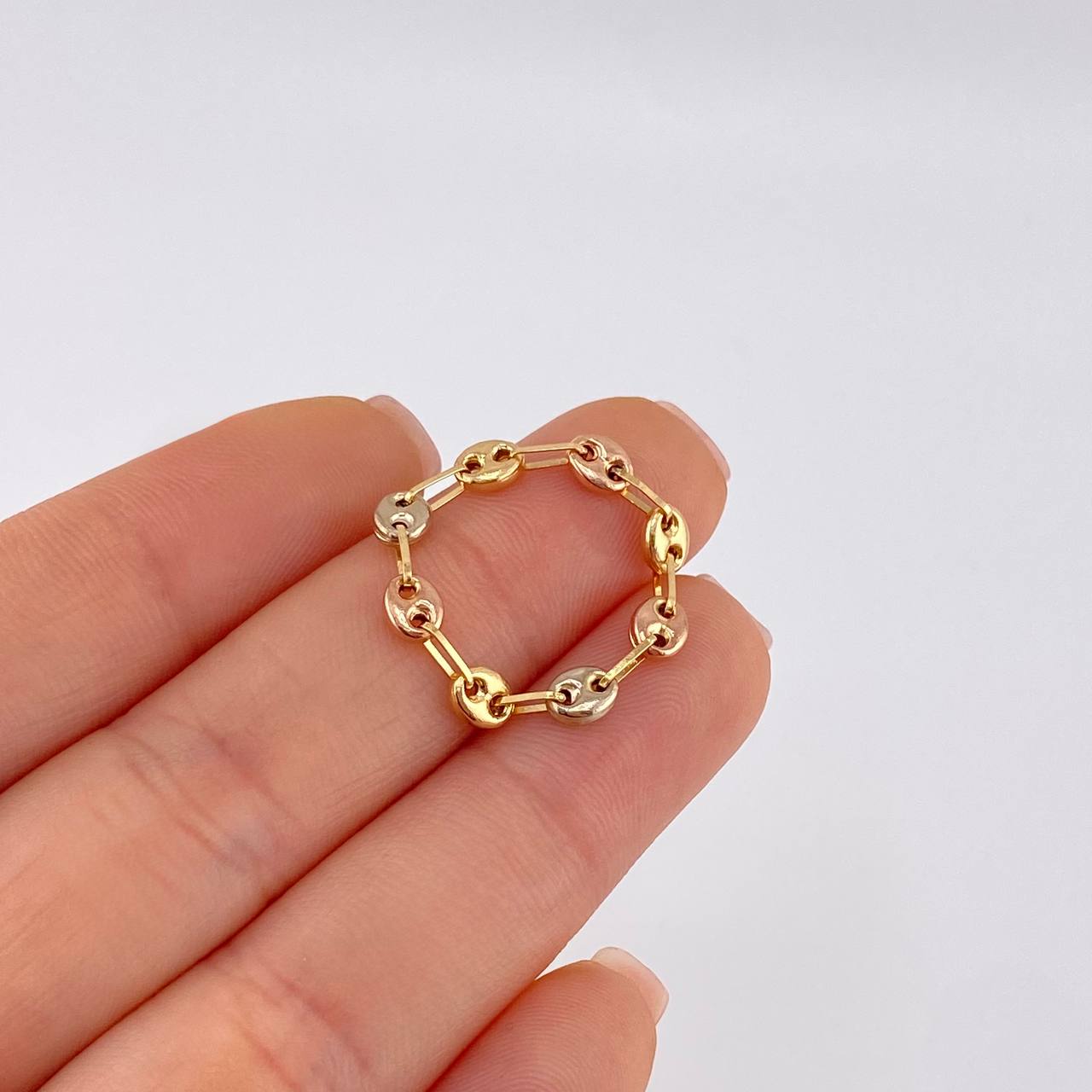 Anillo Gc 0.85 g / T8 - 7 3/4 Tres Oros 18K