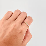 Anillo Burbujas Entrelazadas 1.1 g / T8 1/4 Oro Amarillo 18K