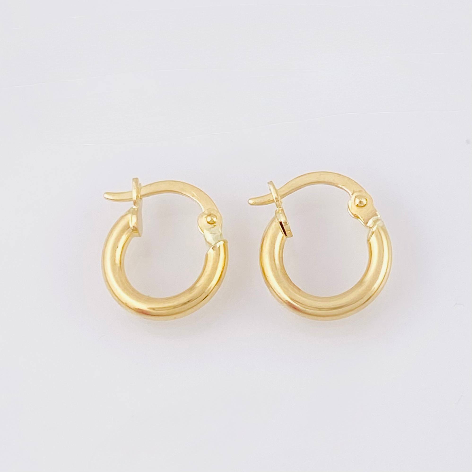 Candongas Jass 0.95gr / 1.3cm / Oro Amarillo 18K *