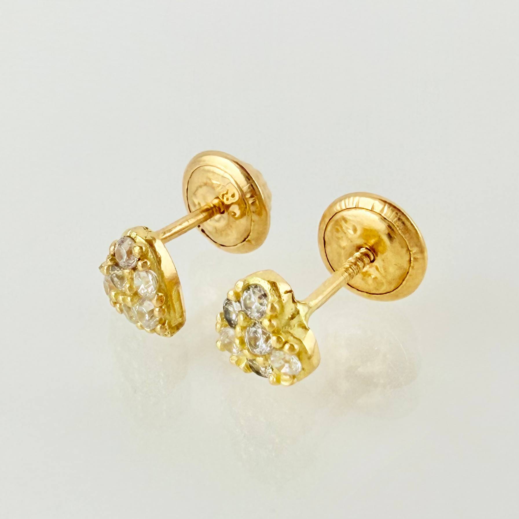 Topos Corazón Tupido 0.9gr / 4.9mm Oro Amarillo 18K
