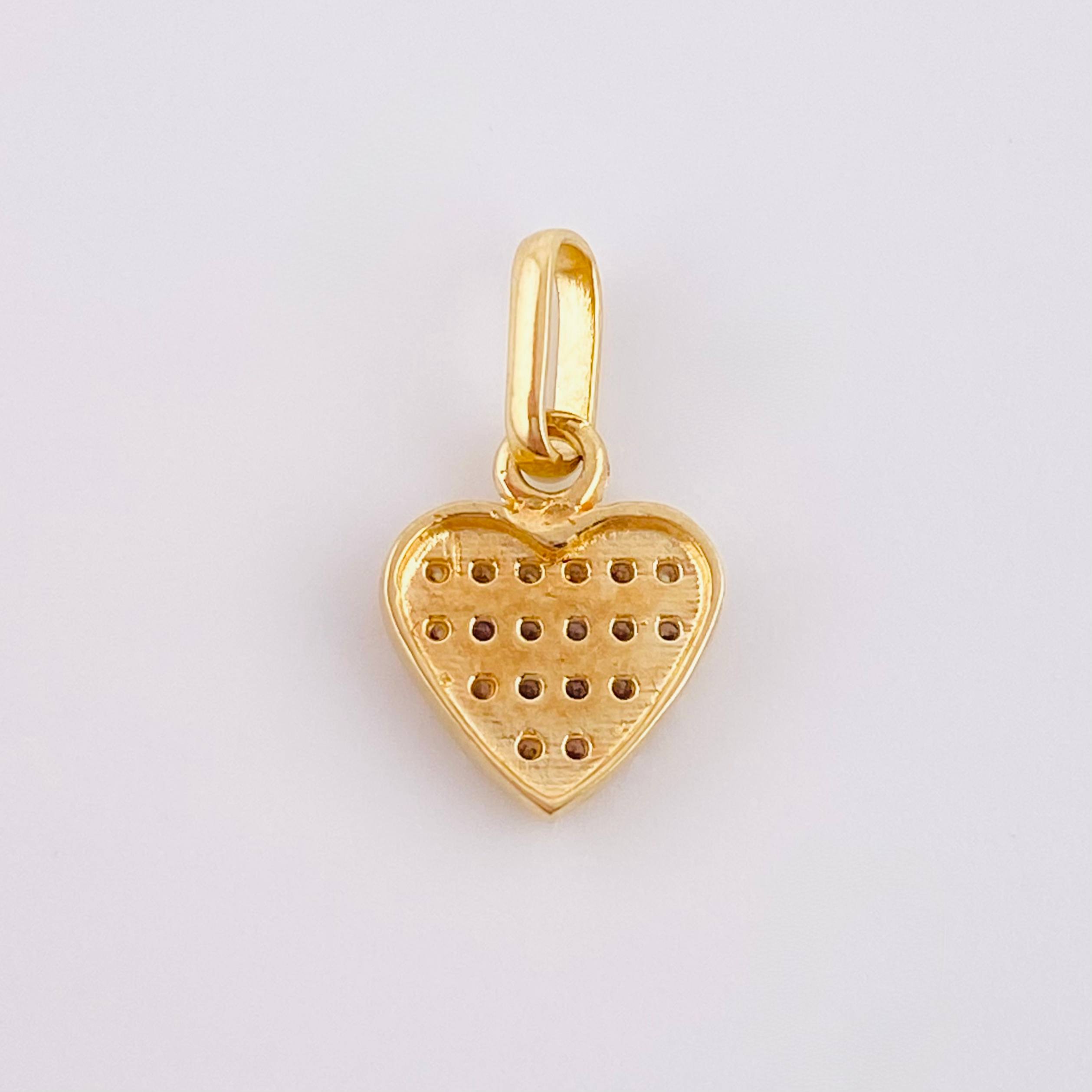 Dije Corazon Tupido 0.95gr / 1.5cm / Oro Amarillo 18K *