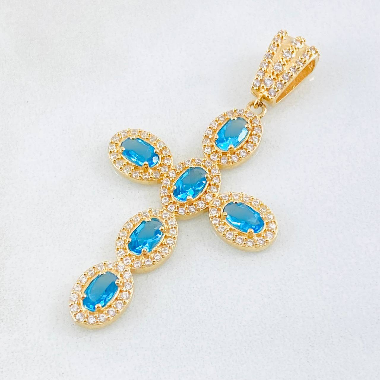 Dije Cruz Tupida 4.65gr / 4.8cm / Oro Amarillo 18K *