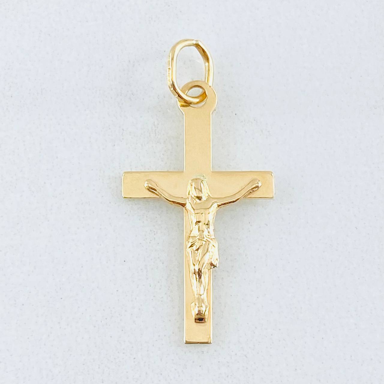 Dije Cruz Cristo 1gr / 2.4cm / Oro Amarillo 18K *