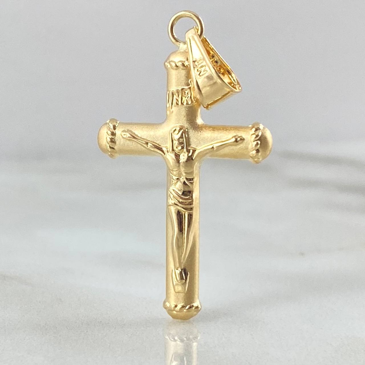 Dije Cruz Cristo 1.65gr / 4cm / Oro 18K ©