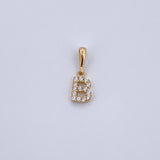 Dije Letra B 0.65gr / 1.5cm / Circones Blancos Oro Amarillo 18K &