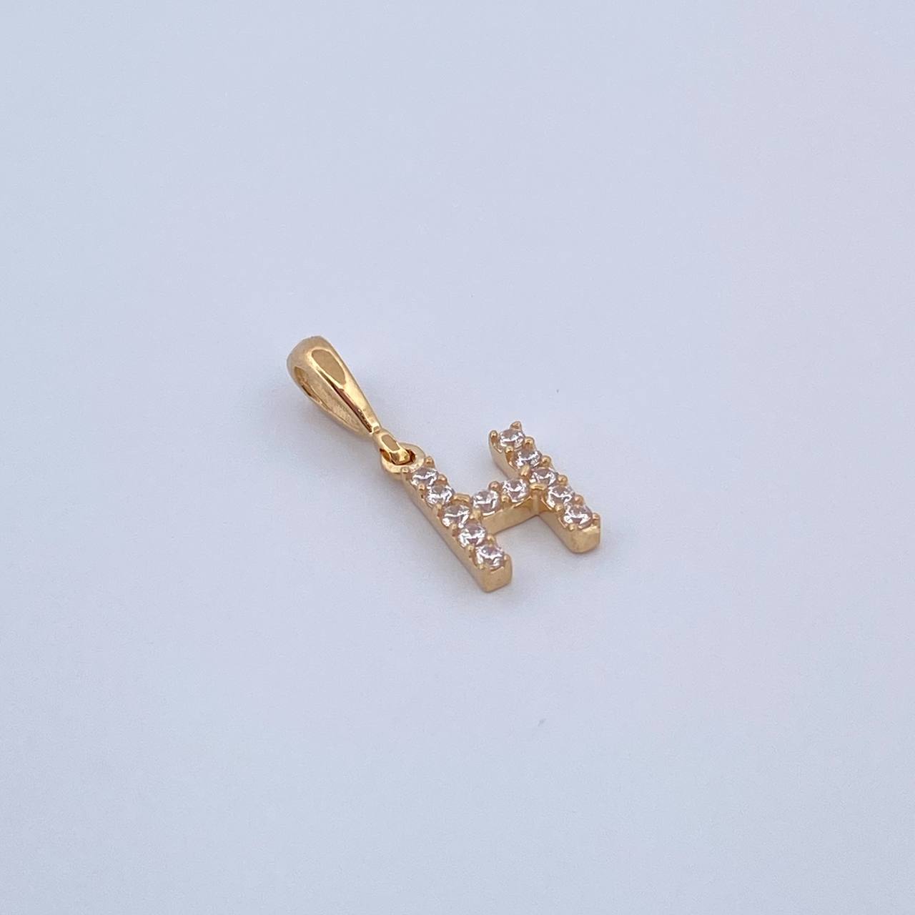Dije Letra H 0.65gr / 1.5cm / Circones Blancos Oro Amarillo 18K &