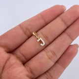 Dije Letra J 0.5gr / 1.5cm / Circones Blancos Oro Amarillo 18K &