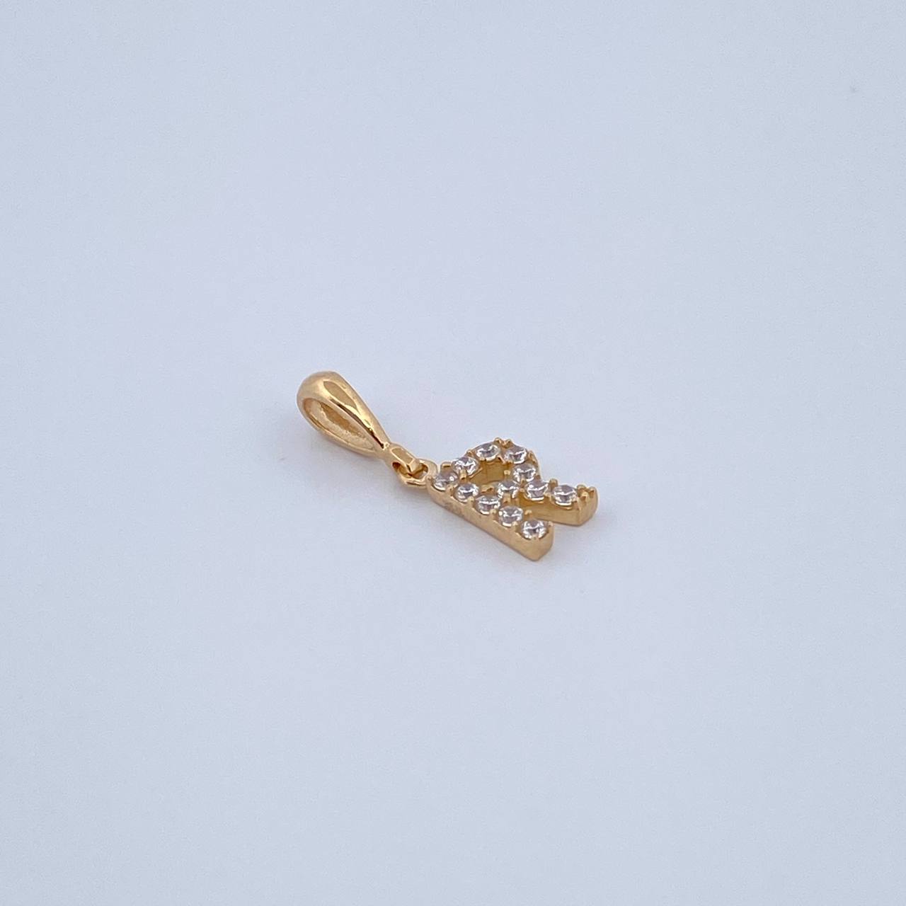Dije Letra R 0.6gr / 1.5cm / Circones Blancos Oro Amarillo 18K &