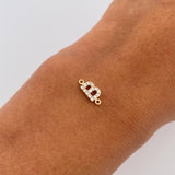 Herraje Letra B 0.5gr / 1cm / Circones Blancos Oro Amarillo 18K &