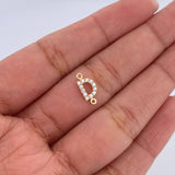 Herraje Letra D 0.45gr / 1cm / Circones Blancos Oro Amarillo 18K &