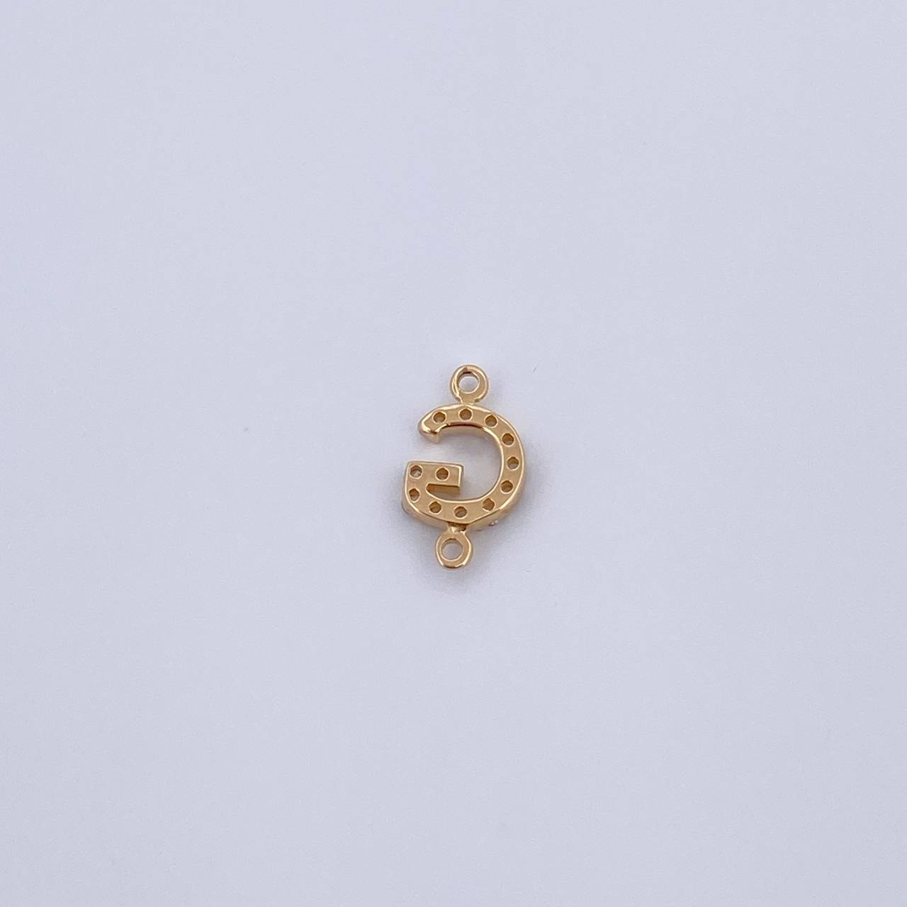 Herraje Letra G 0.45gr / 1cm / Circones Blancos Oro Amarillo 18K &