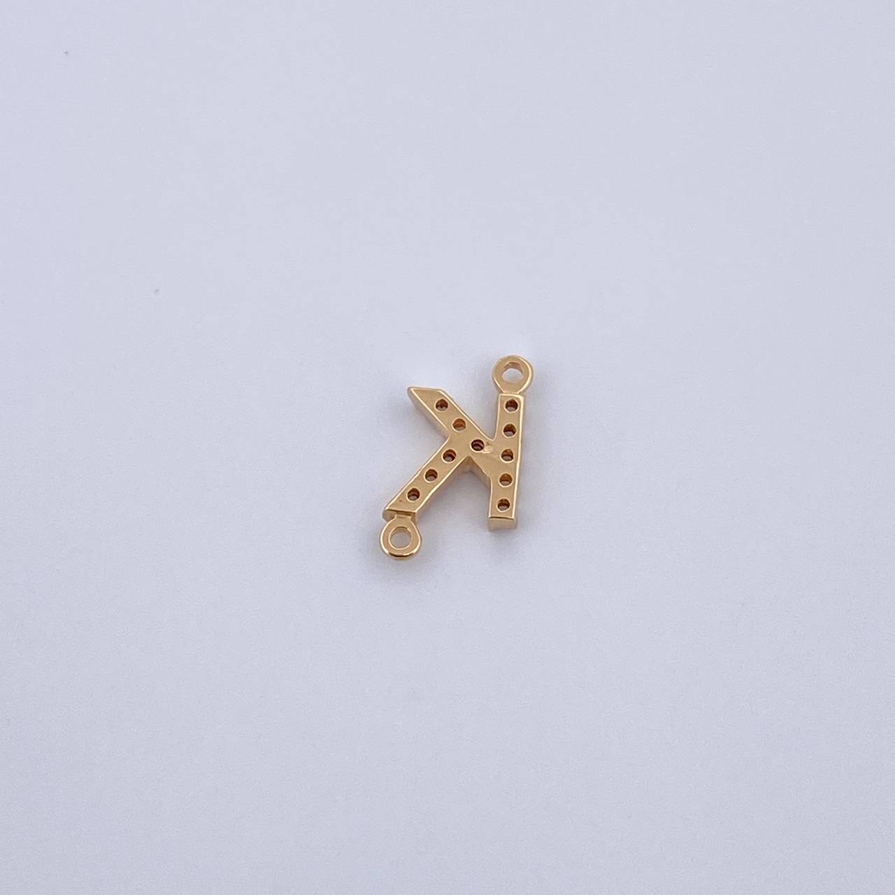 Herraje Letra K 0.5gr / 1cm / Circones Blancos Oro Amarillo 18K &