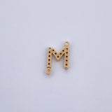 Herraje Letra M 0.55gr / 1cm / Circones Blancos Oro Amarillo 18K &