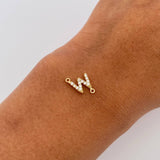 Herraje Letra W 0.5gr / 1cm / Circones Blancos Oro Amarillo 18K &