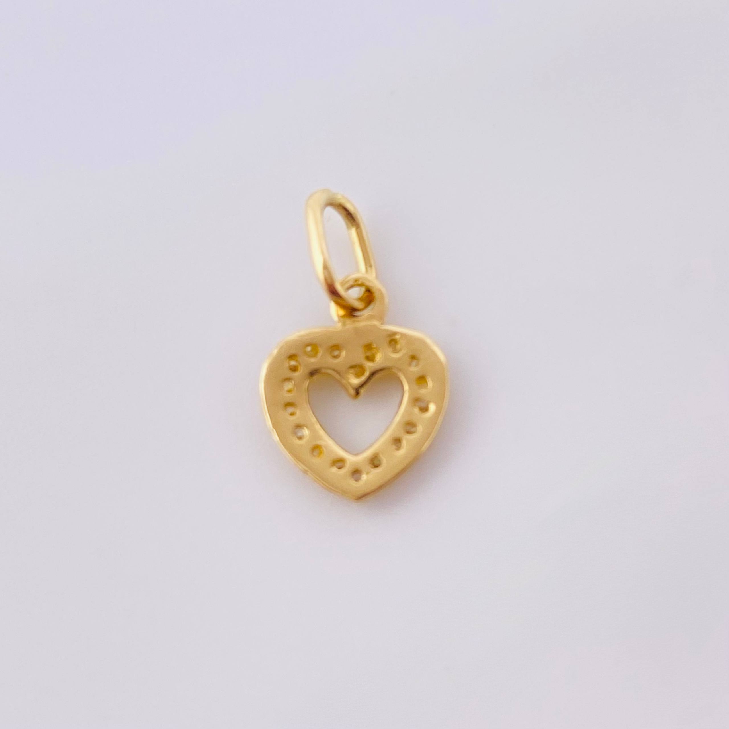 Dije Silueta Corazon 0.7gr / 1.5cm / Oro Amarillo 18K