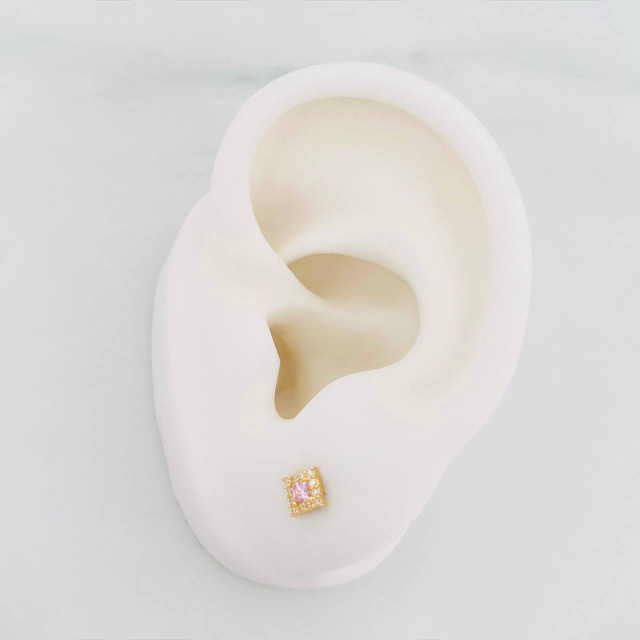Topos Halo Cuadrado 0.7g / 4.5mm Oro Amarillo 18K