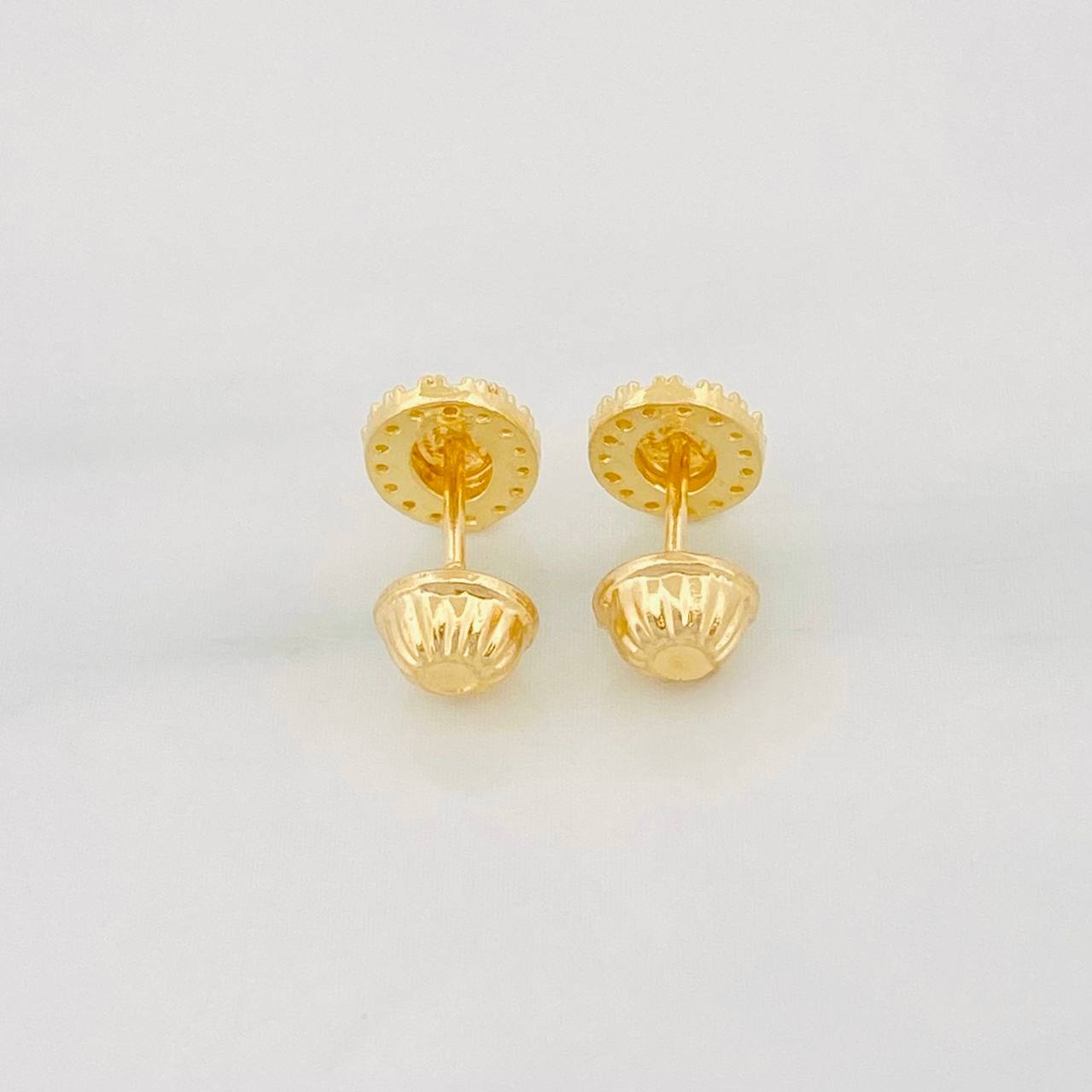 Topos Virgen de Guadalupe 0.95g / 6mm Oro Amarillo 18K