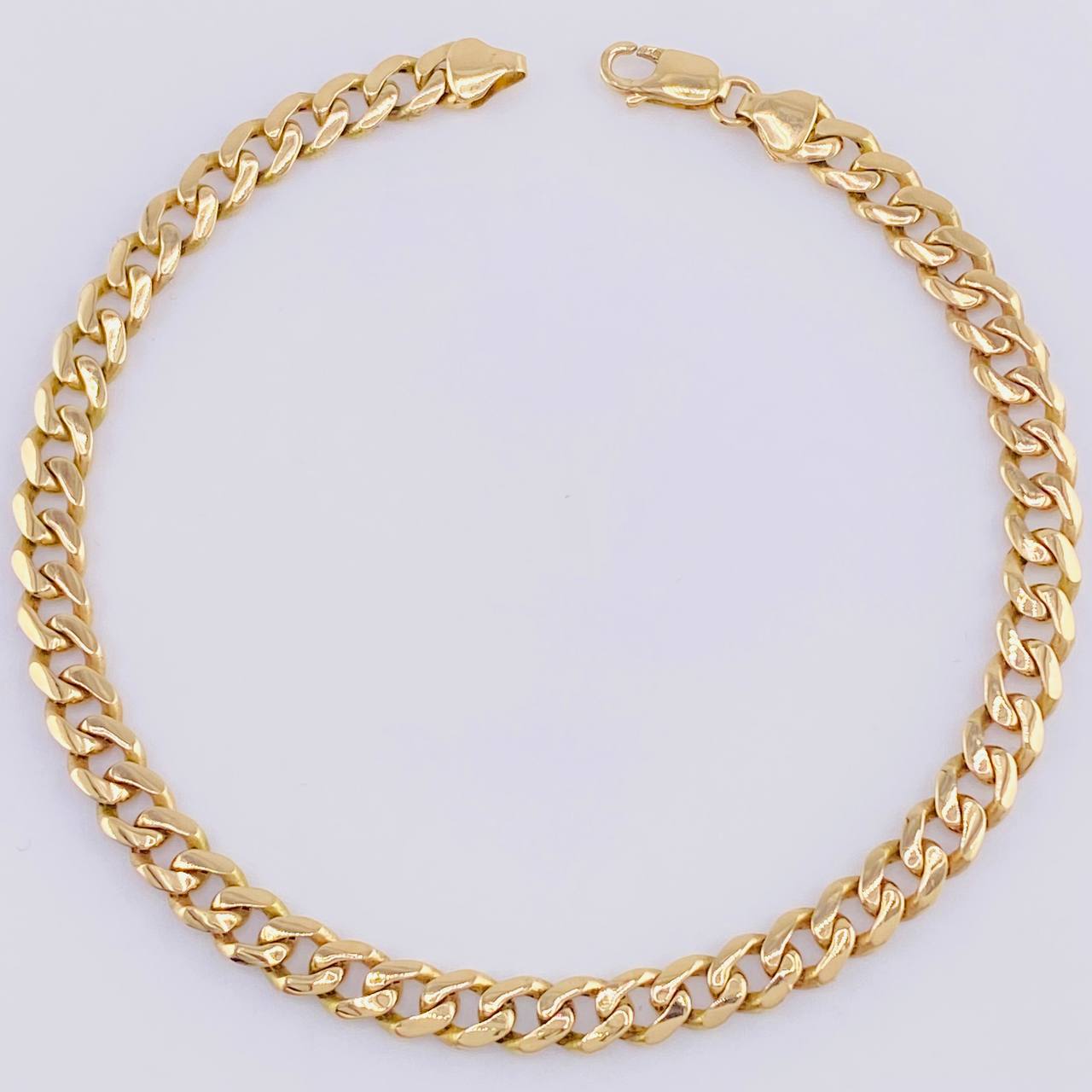 Pulso Cubano 10.65 g / 21.5 cm / 6.9 mm Oro Amarillo 18K