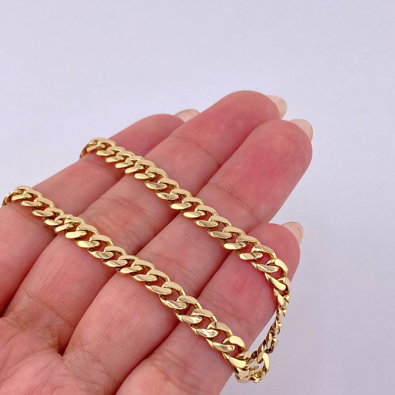 Pulso Cubano 11.3 g / 22.5 cm / 6.9 mm Oro Amarillo 18K