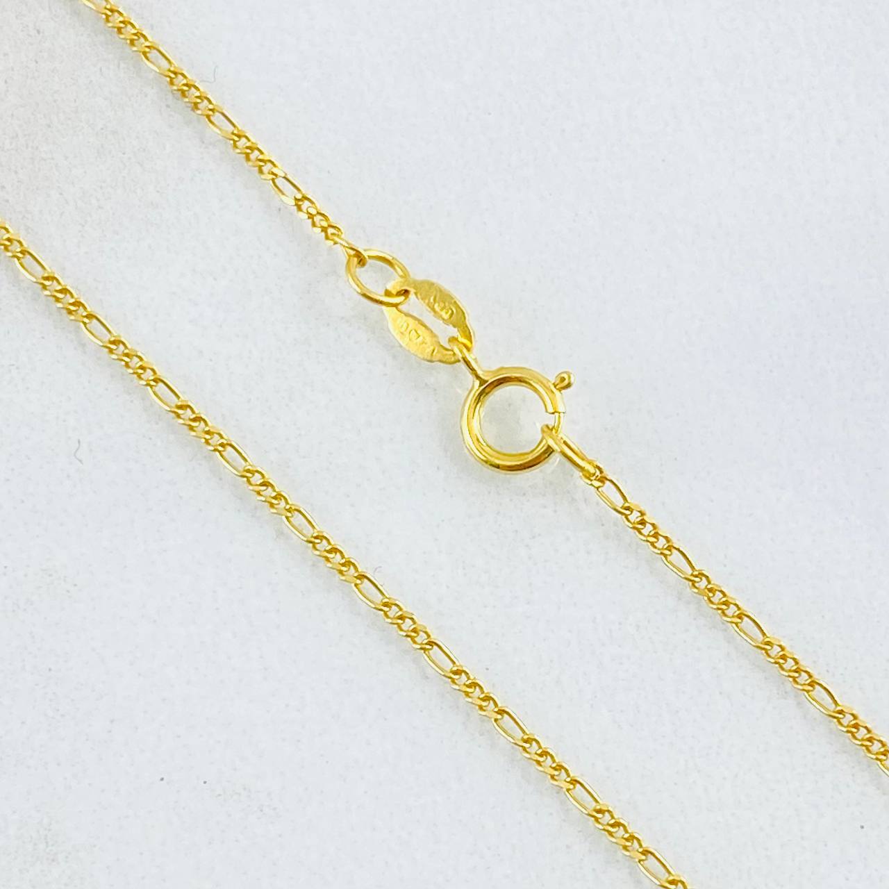 Cadena Figaro 2.3gr / 60cm / 1.1mm Oro Amarillo +1 18K *