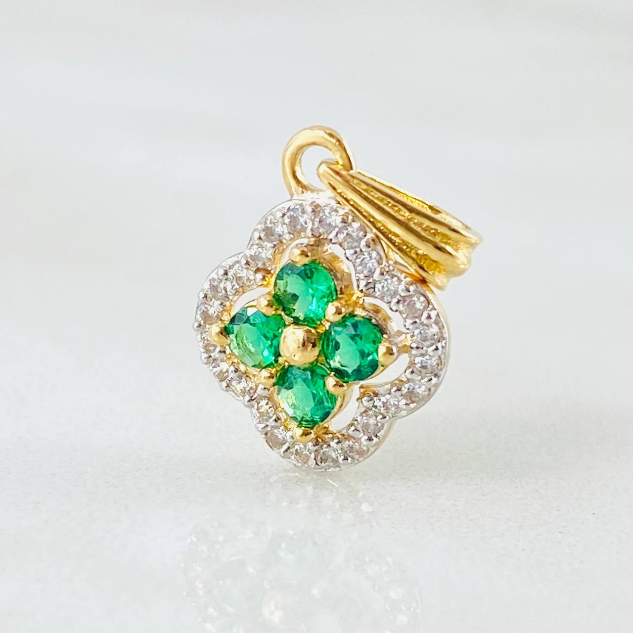 Dije Trebol Túpido 1.45gr / 1.8cm / Oro Amarillo 18K