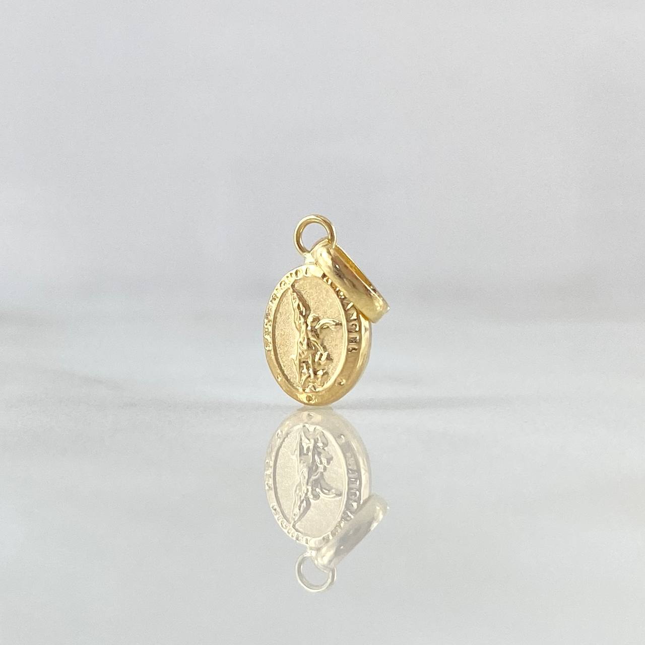 Dije San Miguel Arcangel 0.35gr / 1.5cm / Cargador Liso Oro Amarillo 18K *
