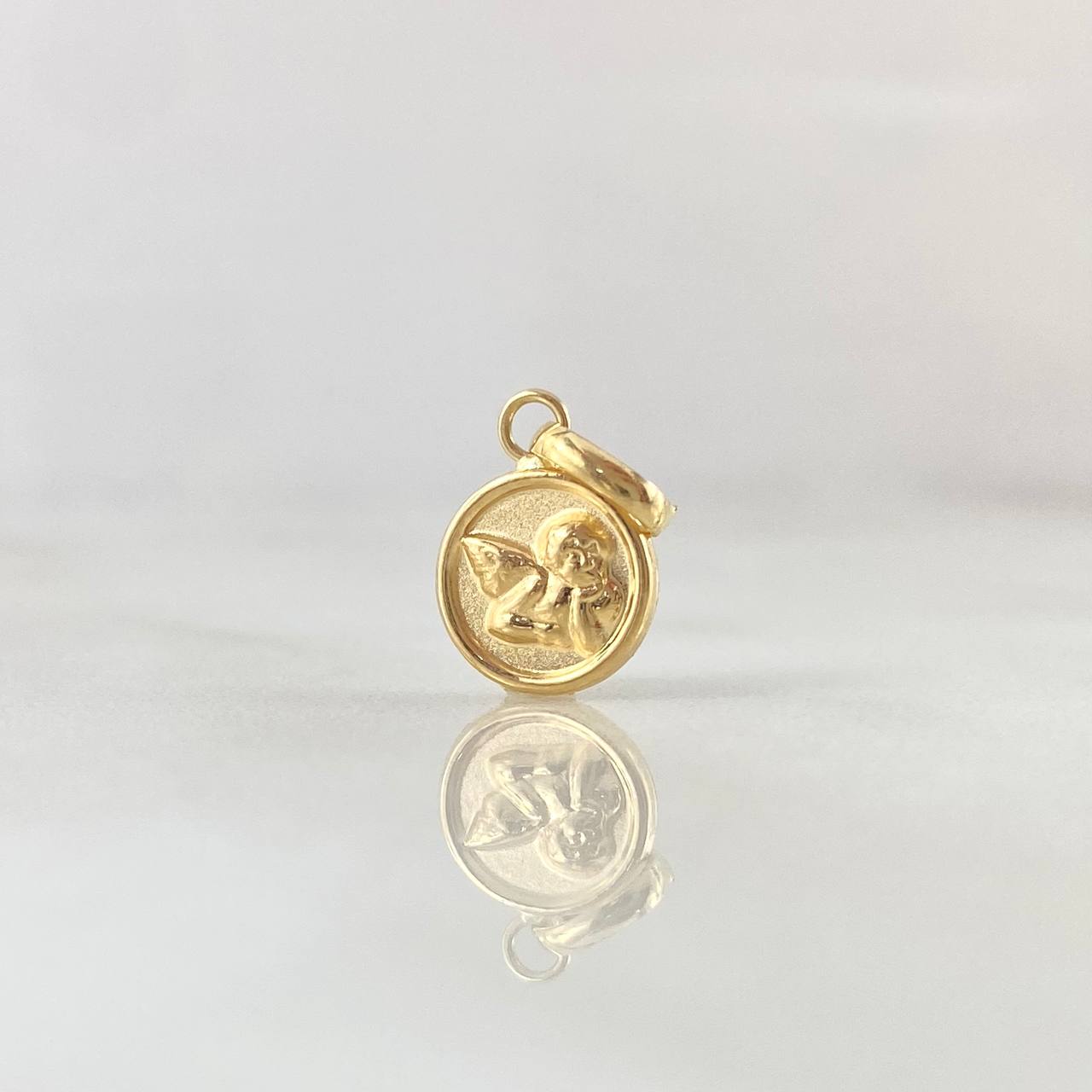 Dije Angel 0.4gr / 1.5cm / Cargador Liso Oro Amarillo 18K ©