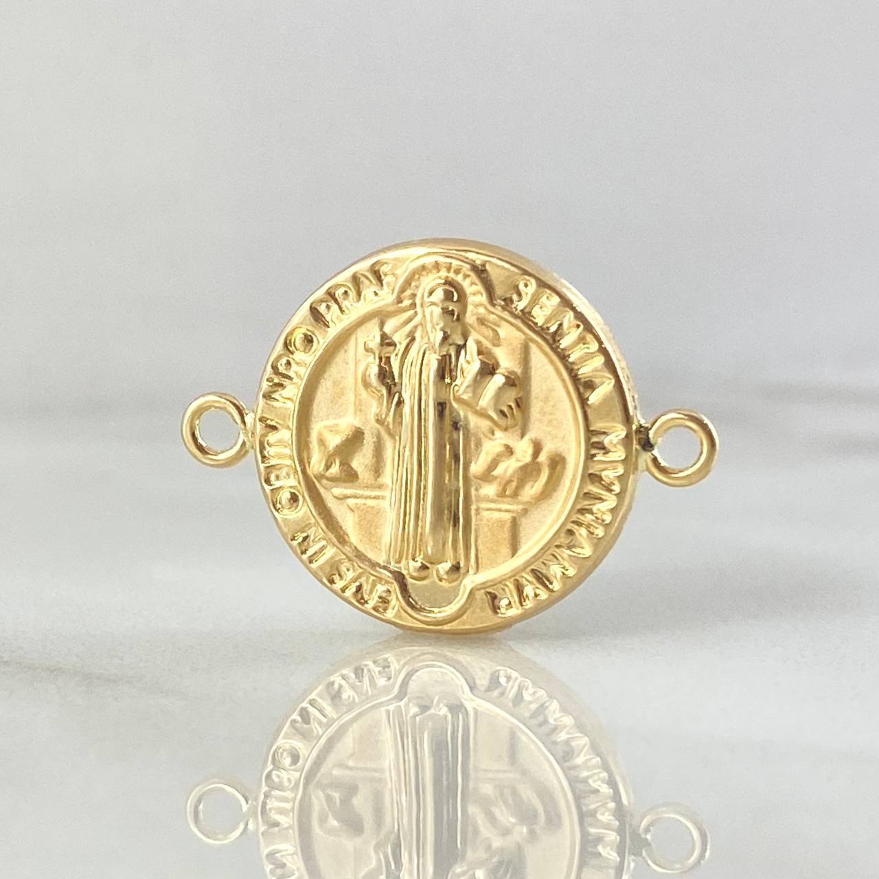 Herraje Medalla De San Benito 1.35gr / 2.3cm / Oro 18K ©
