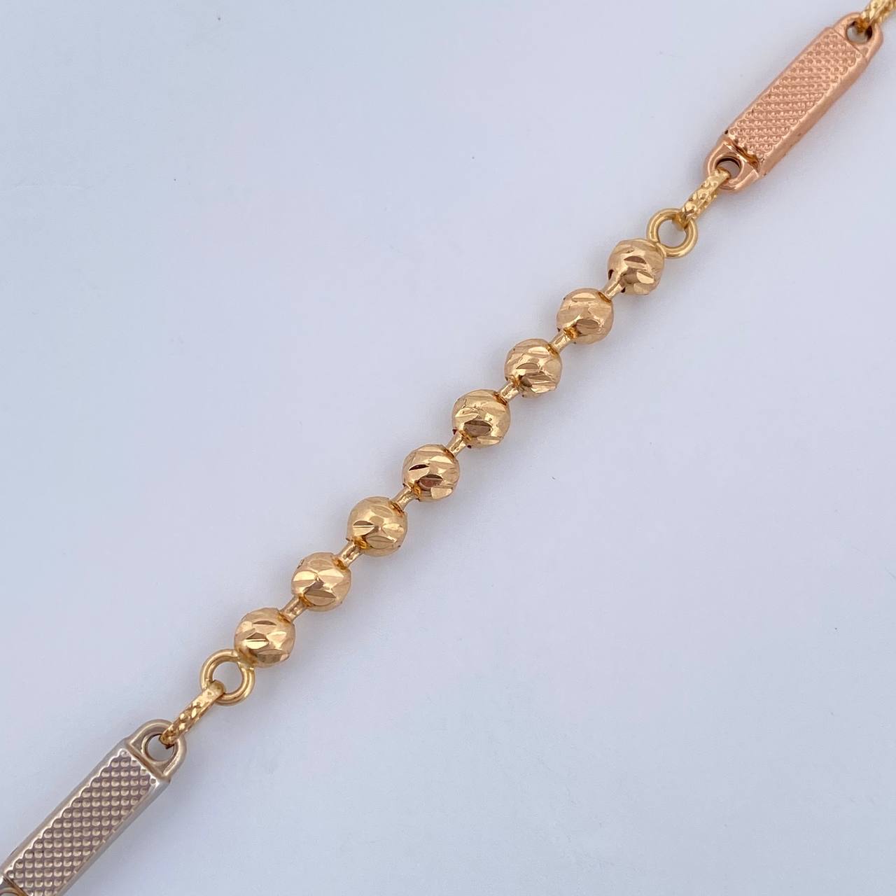 Pulso Militar Eslabon Rectangular 6.75gr / 21.5cm / Oro 18K &