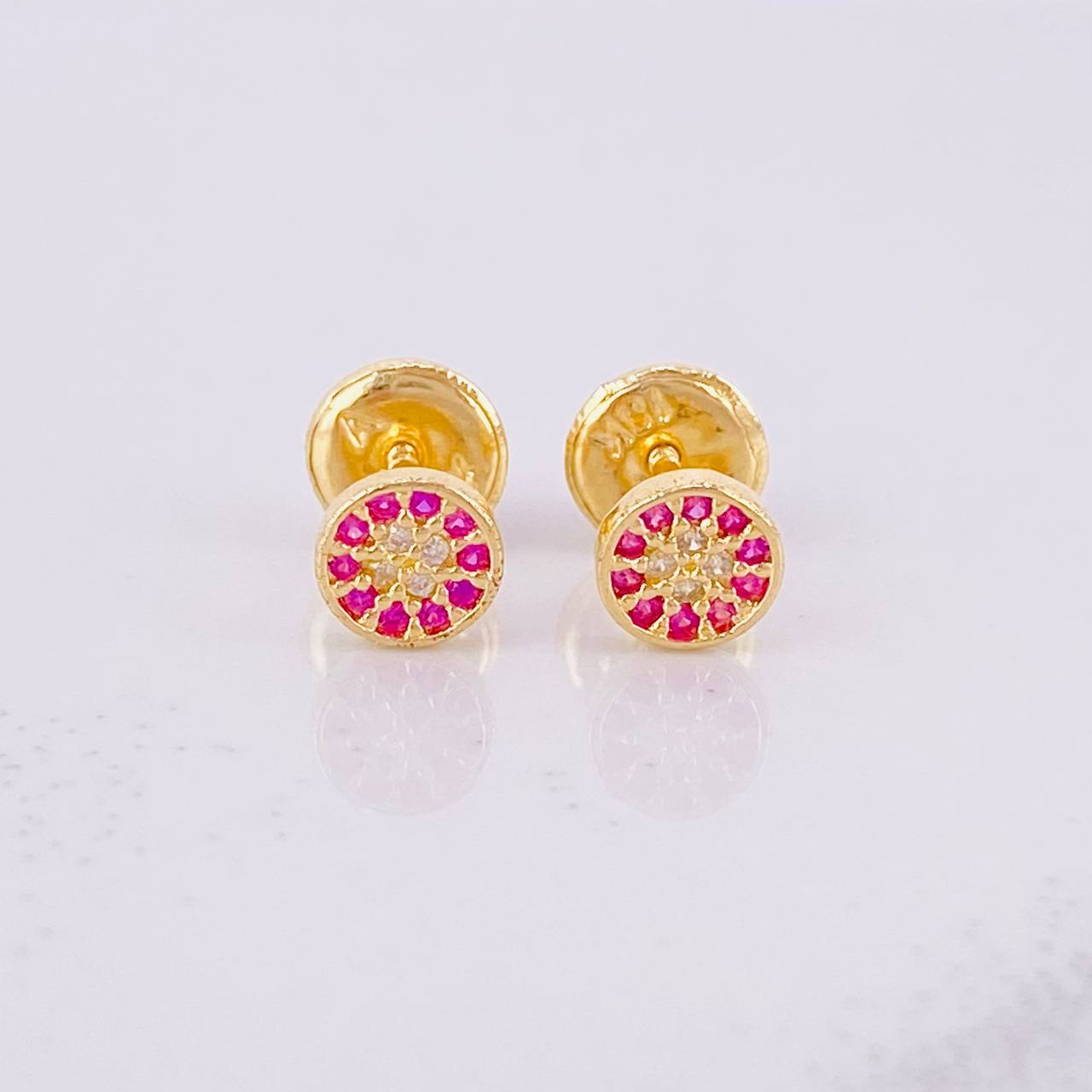 Topos Circulo Tupido 0.7g / 4.9mm Oro Amarillo 18K