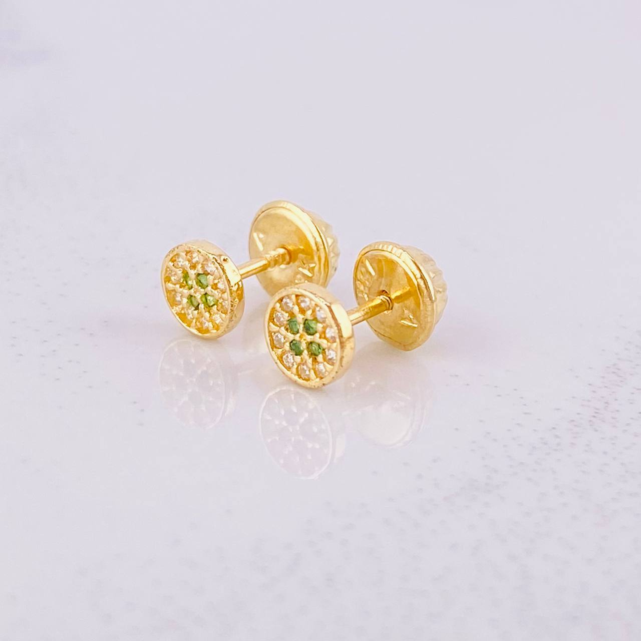 Topos Centro Destello 0.7g / 4.9mm Oro Amarillo 18K
