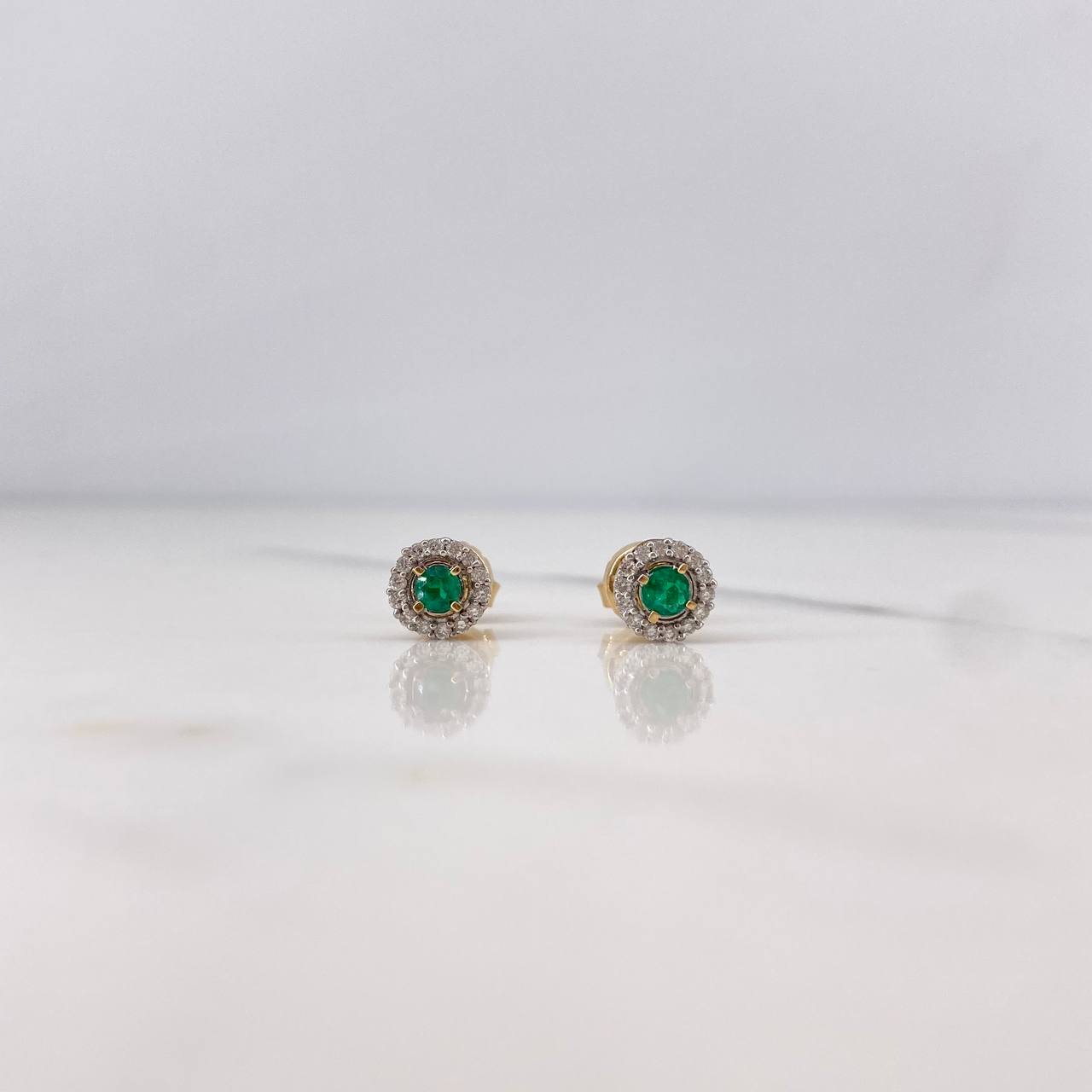 Topos Halo 1.7gr / Esmeraldas 15pt Diamantes 14pts Oro Amarillo 18K (Joya) &