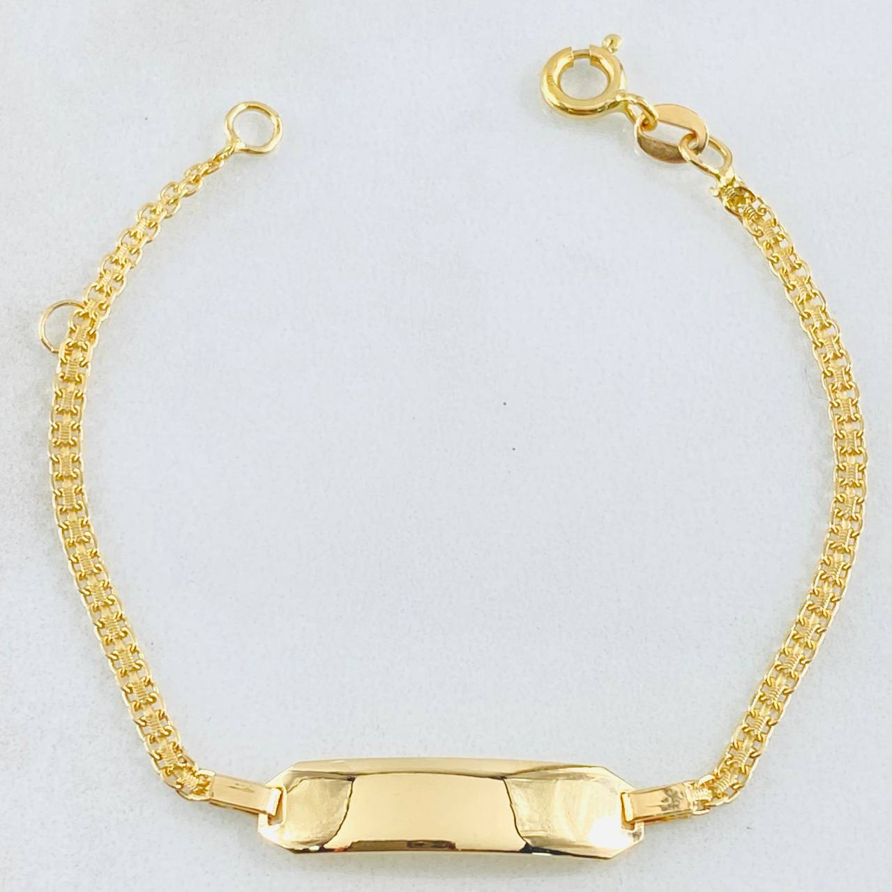 Pulso Chino Placa Rectangular 2.55gr / 13.5cm-15cm / 2.1mm Oro Amarillo 18K *