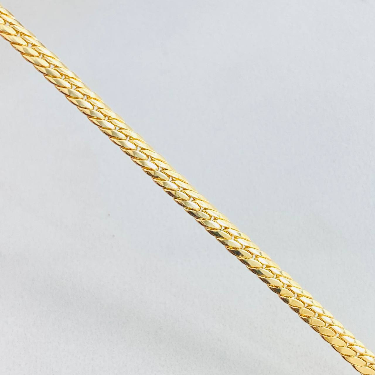 Pulso Serpiente 2.9gr / 19.5cm / 2.9mm Oro Amarillo +3 18K *