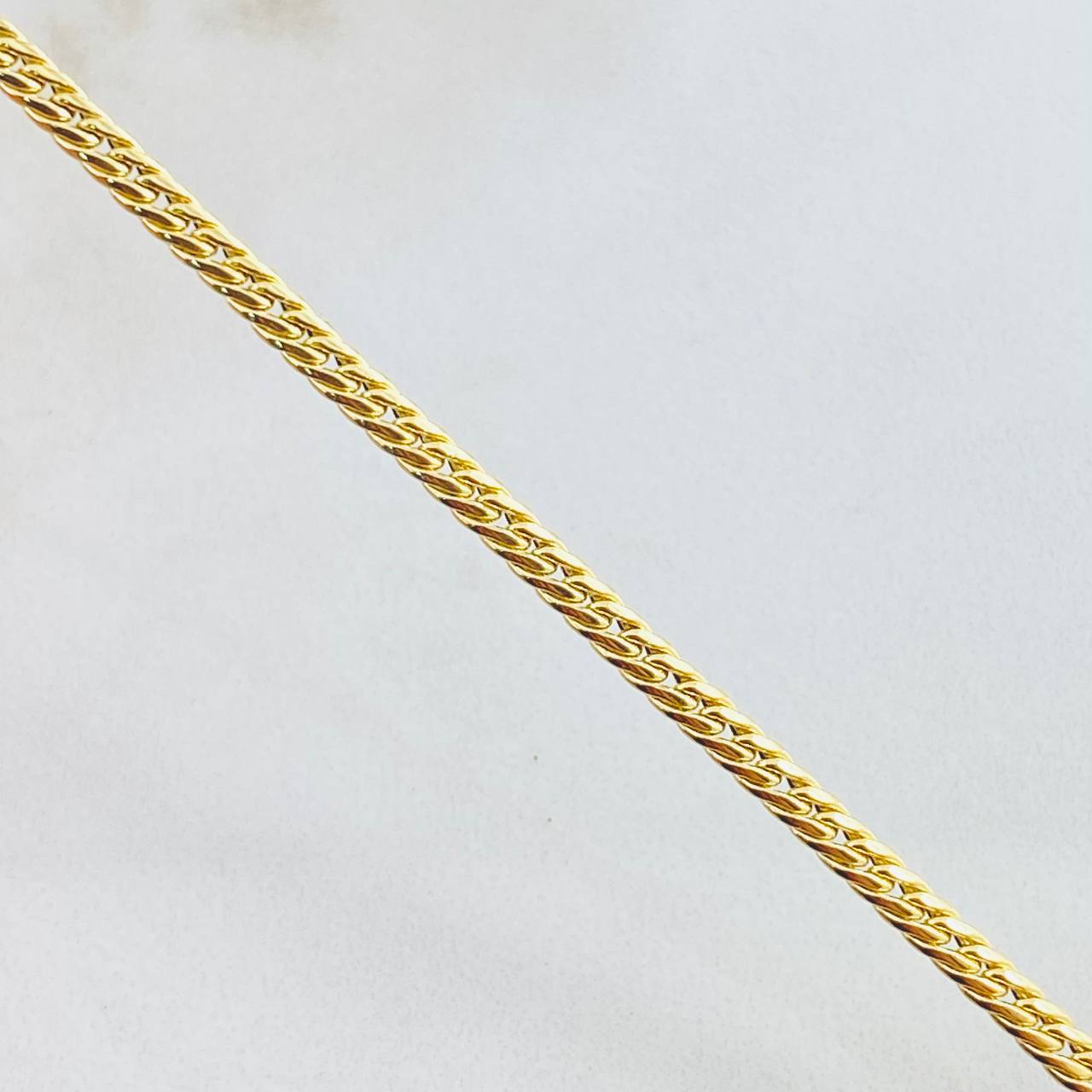 Pulso Serpiente 1.75gr / 18cm / 2.5mm Oro Amarillo +3 18K *